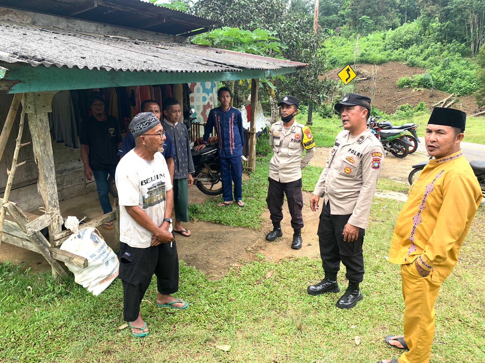 Unit Binmas Polsek Palmatak Berikan Binluh Terkait Ketahanan Pangan Terhadap Kelompok Tani
