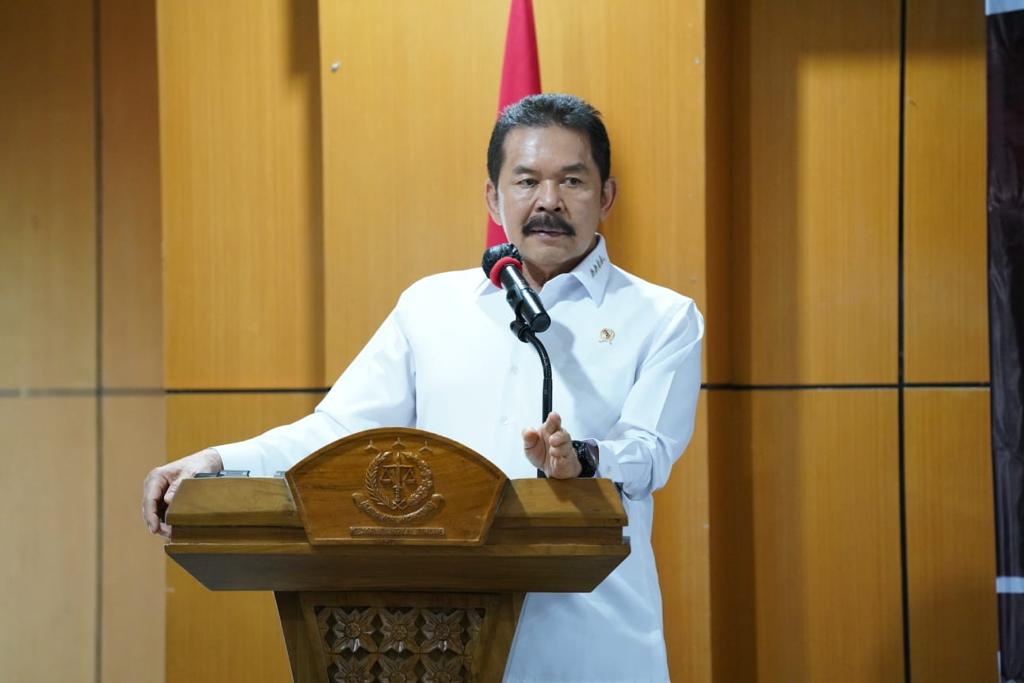 Jaksa Agung ST Burhanuddin Menerima Penghargaan dalam Kategori “Best Institutional Leaders”