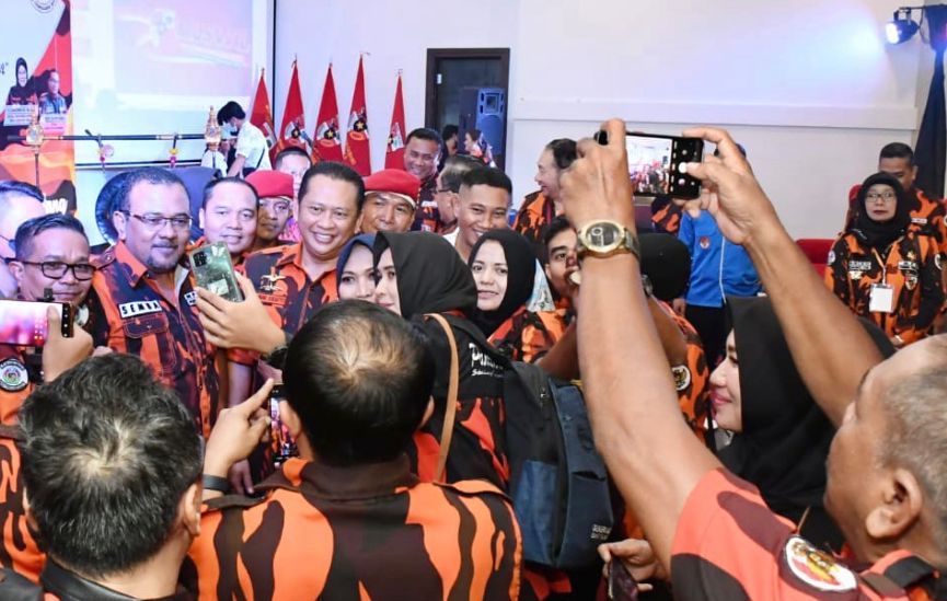 Pelantikan Pengurus MPW Pemuda Pancasila Sulawesi Selatan, Ketua MPR RI Bamsoet Ajak Tegakan Nilai-Nilai Luhur Pancasila