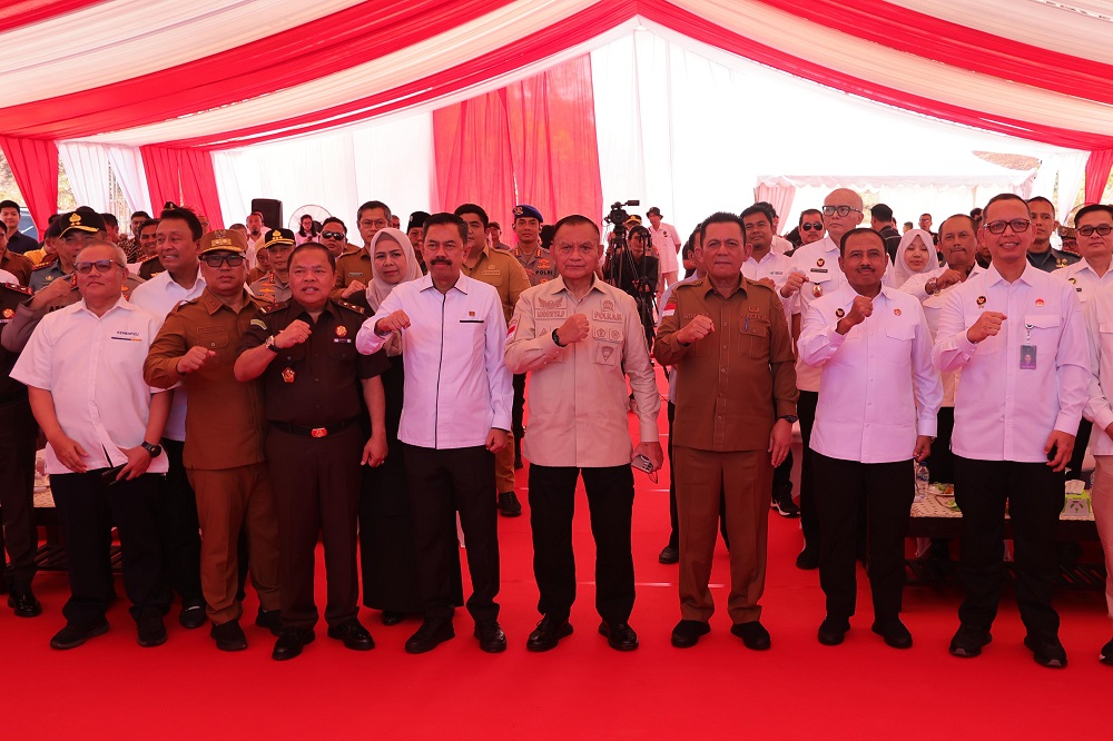 Kajati Kepri Hadiri Peluncuran Sisa Stockpile Bijih Bauksit di Tanjung Moco Bintan