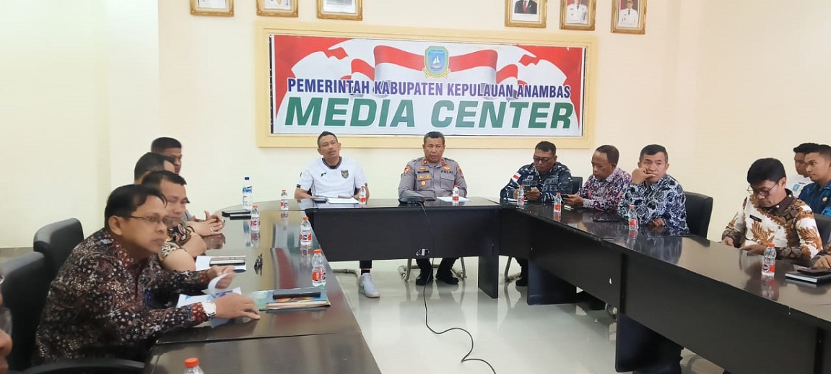 Pemkab Anambas Intensifkan Pengendalian Inflasi Natal 2025 dan Tahun Baru 2026 serta Kesiapsiagaan Penanganan Potensi Bencana di Musim Utara