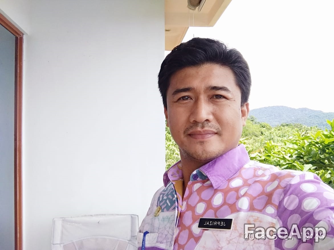 Di Lantik Bupati Aneng, Jeprizal Resmi Pimpin Diskop UM Perindag Anambas, Bawa Pengalaman Digital untuk Perkuat Ekonomi Daerah