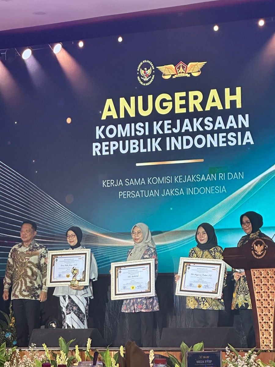 ASN Non-Jaksa Kejati Kepri Raih Penghargaan Nasional, Dora Siska Dewi Jadi Terbaik I