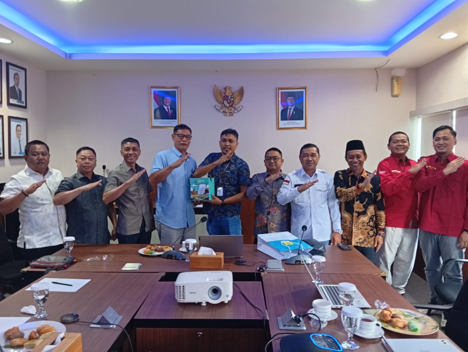 DPRD Anambas Jemput Solusi Energi, PLN Siapkan Tambahan Daya dan PLTS untuk Dorong Aktivitas Ekonomi