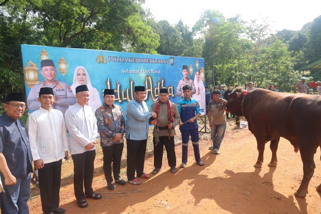 Polda Kepri Tebar Kepedulian di Iduladha 1447 H, Jumlah Hewan Kurban Meningkat
