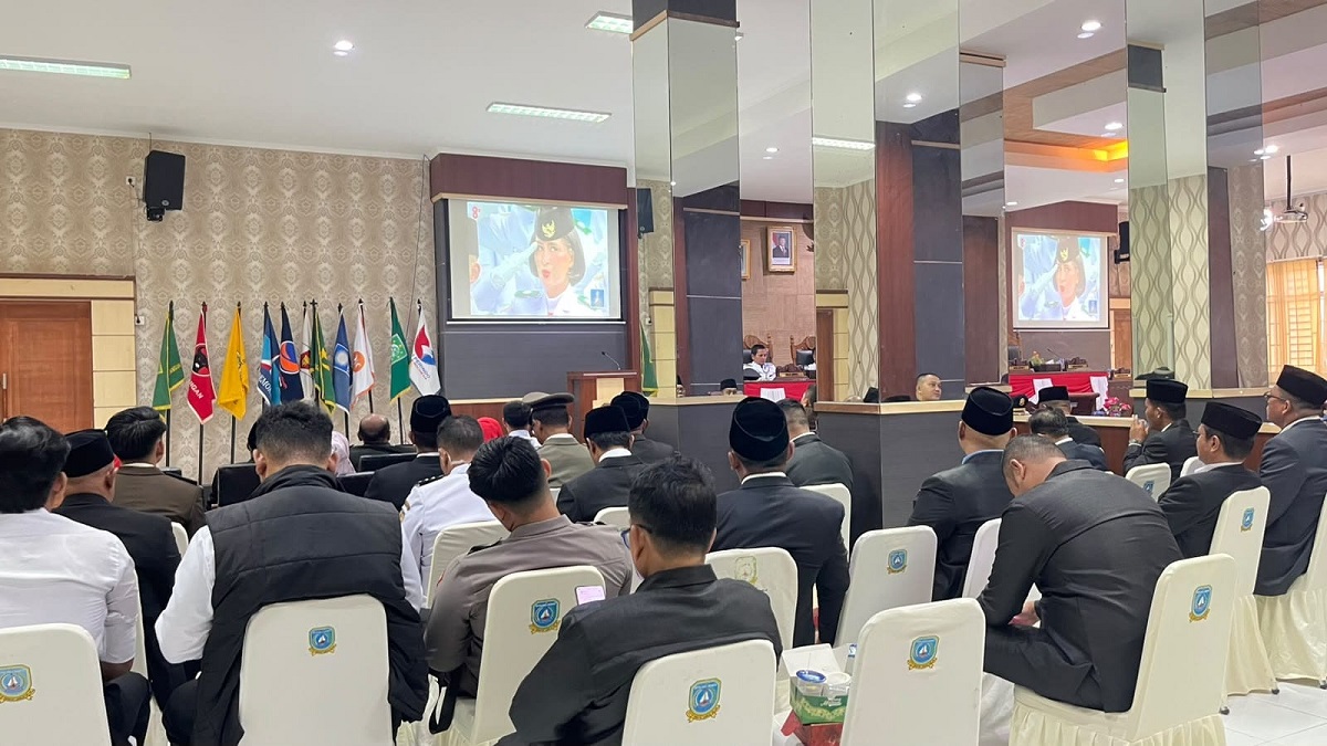 DPRD Dan Pemkab Anambas Ikuti Nonton Bersama Detik-Detik Proklamasi HUT ke-81 RI