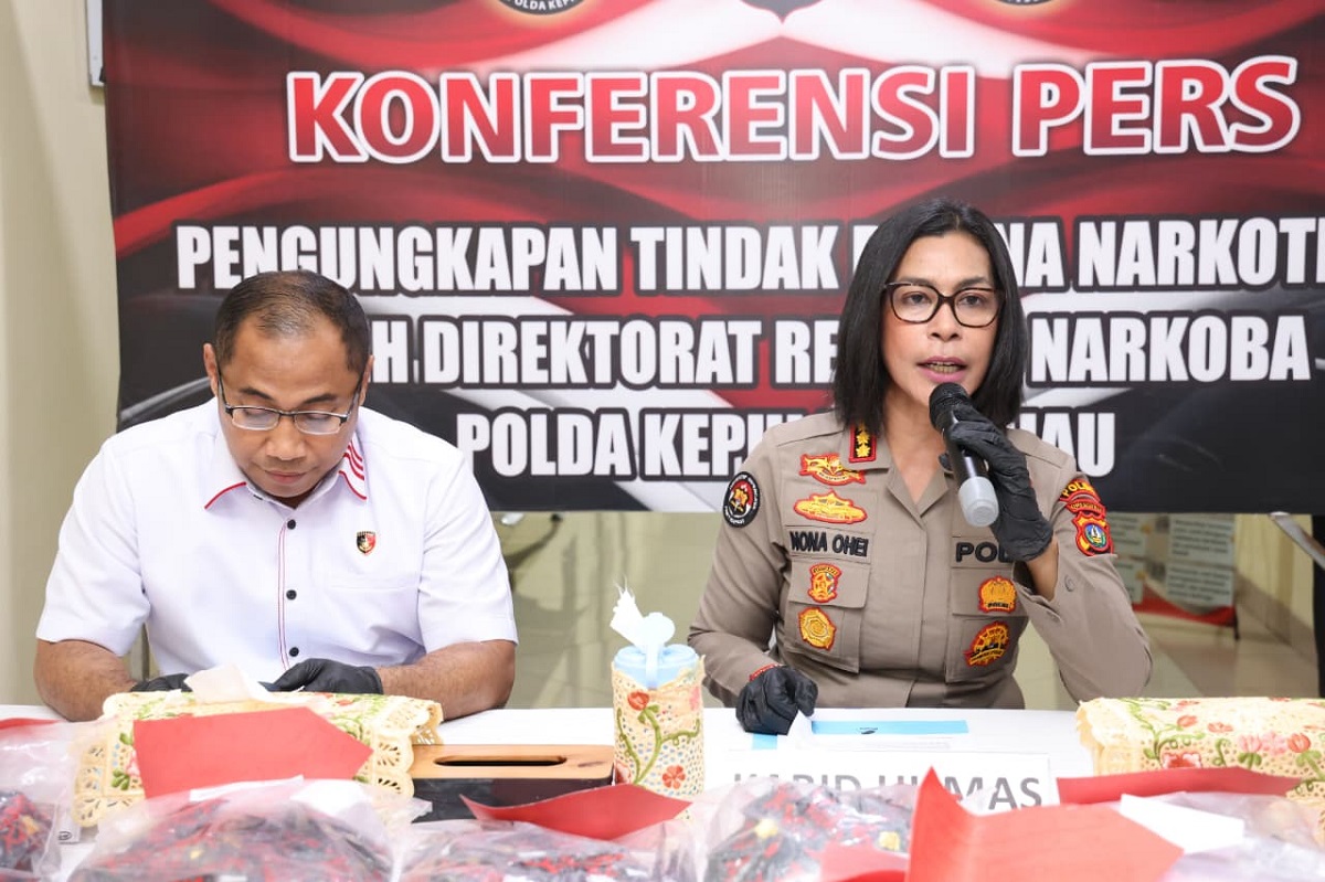 Polda Kepri Ungkap Enam Kasus Narkotika, 11 Tersangka Diamankan dan 402 Gram Sabu Disita