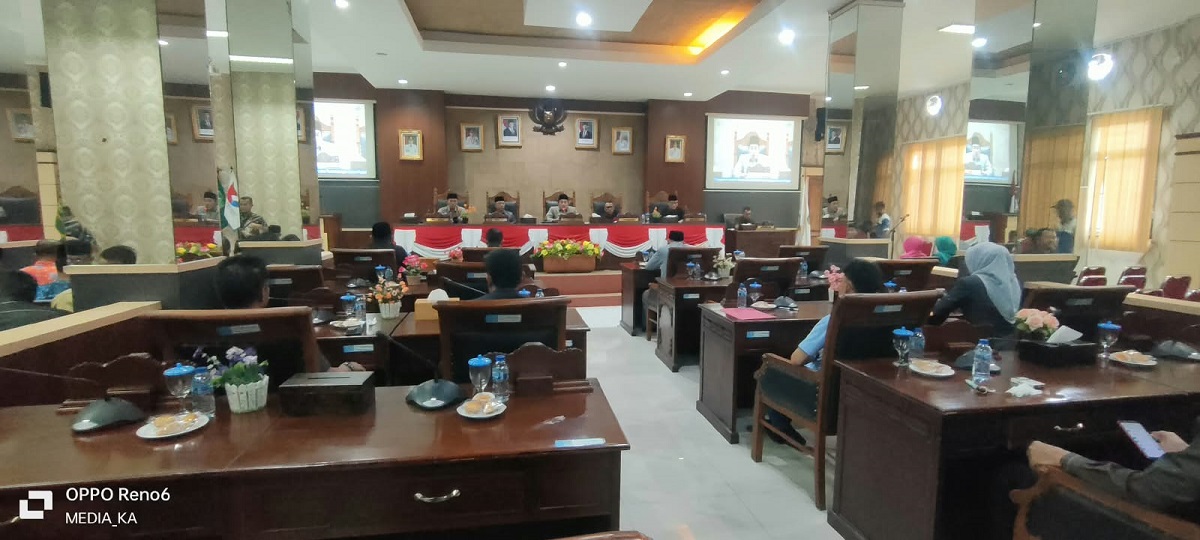 DPRD Kabupaten Kepulauan Anambas Gelar Rapat Paripurna Pandangan Umum Fraksi dan Jawaban Kepala Daerah Terhadap Ranperda APBD TA 2027