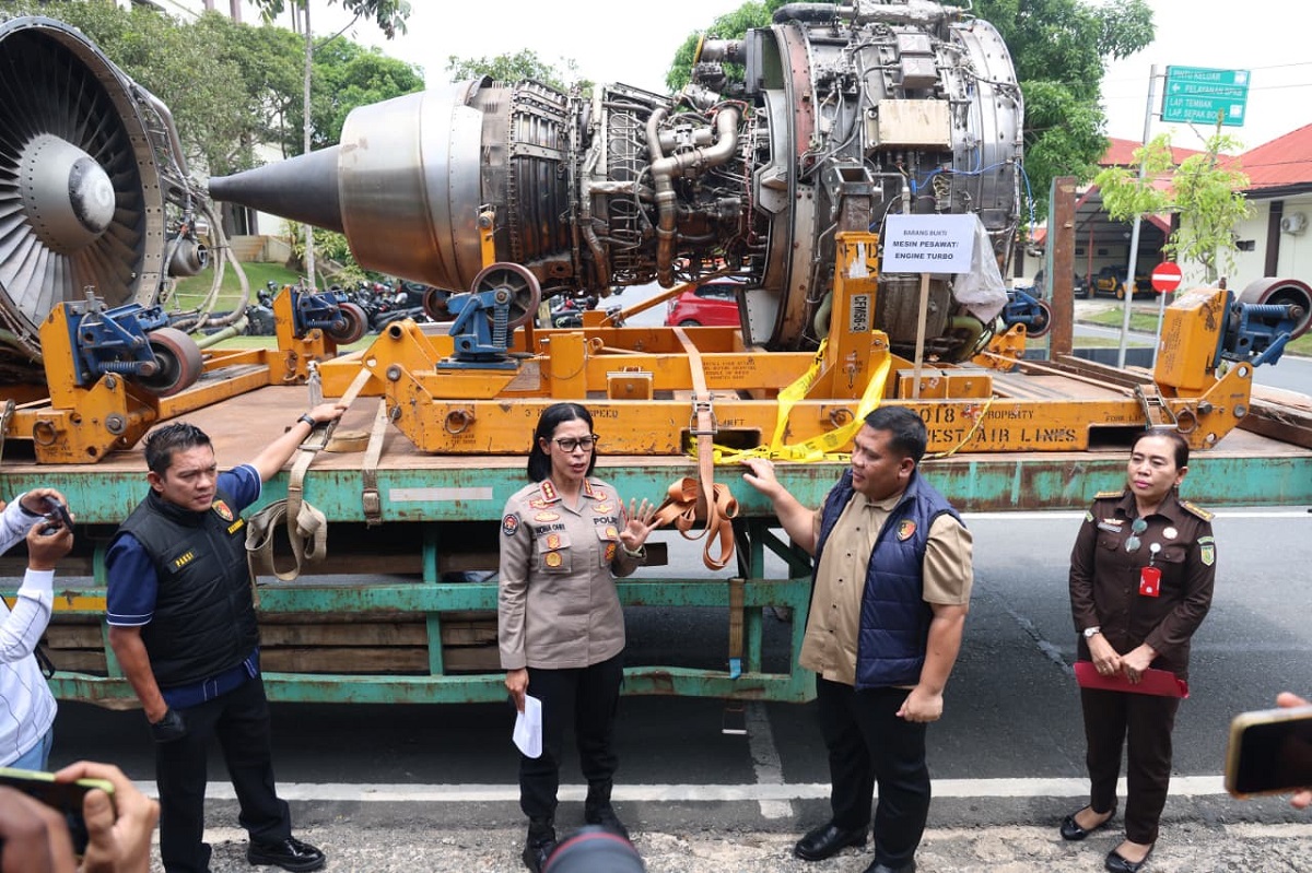 Polda Kepri Bongkar Impor Ilegal 3 Mesin Pesawat dari Singapura, Nilainya Capai Rp30 Miliar